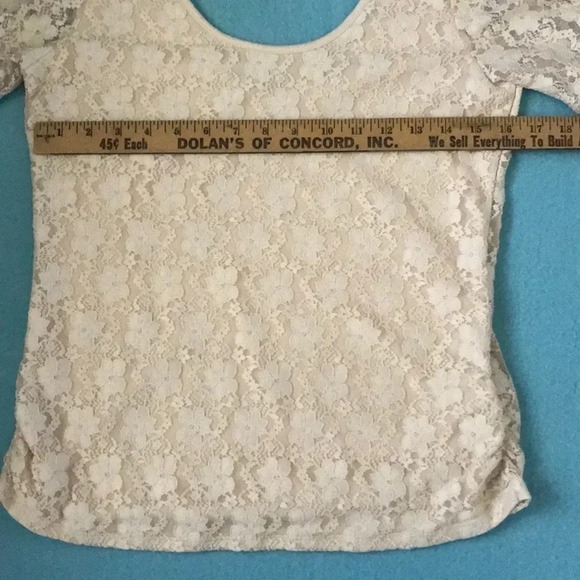 BONGO lace floral top lined gathered on sides short sleeve cream size XL - Picture 7 of 7